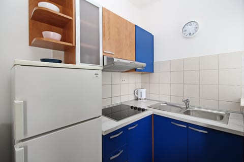 Apartments Brnić - Unit 53065-61