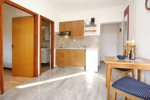 Apartments Brnić - Unit 53067-61