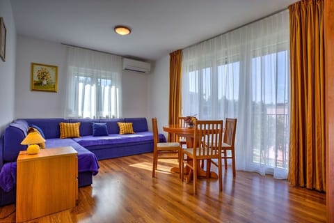 Apartments SIPARIS Zambratija - Unit 205246-5