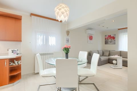 Villa Villa Vista Mar - Unit 377805-13