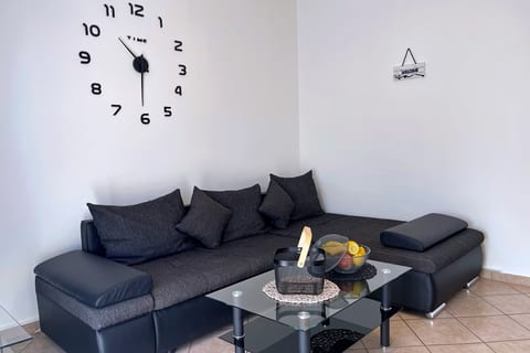 Apartments Top - Unit 54440-61