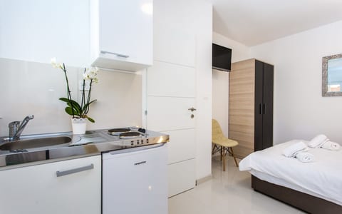 Apartments BERISHA I - Unit 202581-5