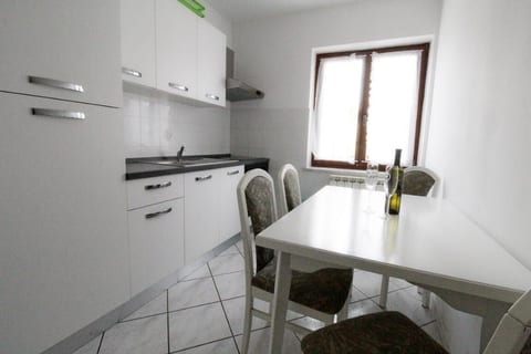 Apartments LEO with pool - Unit 368523-5