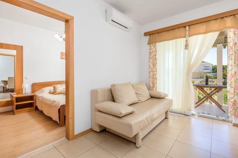 Apartments Pavica - Unit 47023-61