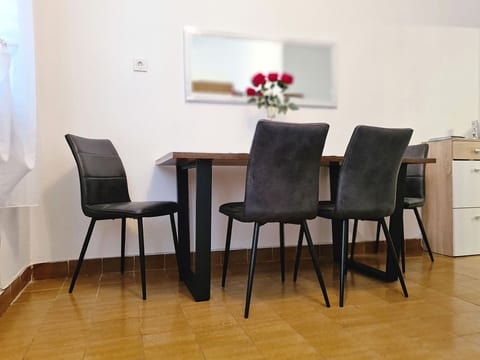 Apartments Bugi - Unit 54332-61