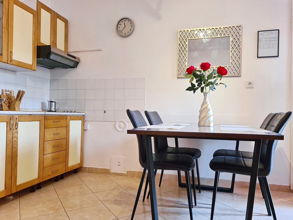 Apartments Bugi - Unit 54334-61