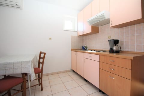 Apartments Capić Zarok - Unit 54345-61