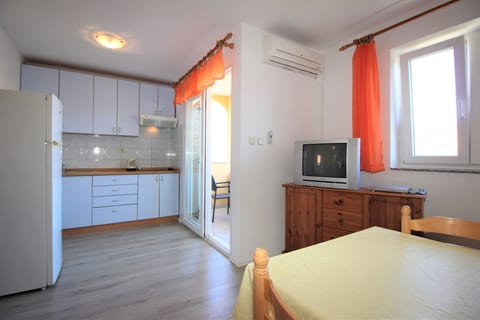 Apartments Capić Zarok - Unit 54349-61