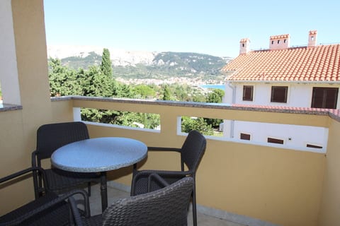 Apartments Capić Zarok - Unit 54349-61