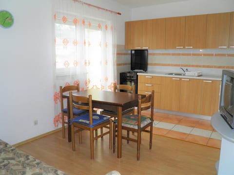 Apartments Miljenka - Unit 54370-61