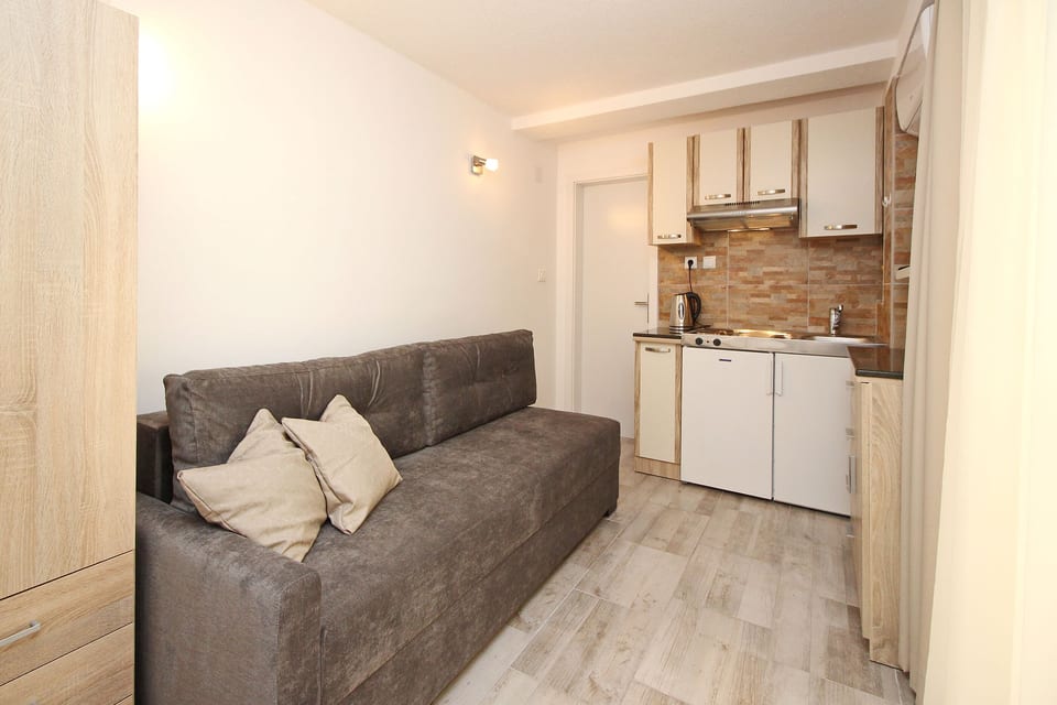 Apartments VASILIC CUGALJ - Unit 182003-5