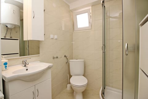 Apartments VASILIC CUGALJ - Unit 182003-5