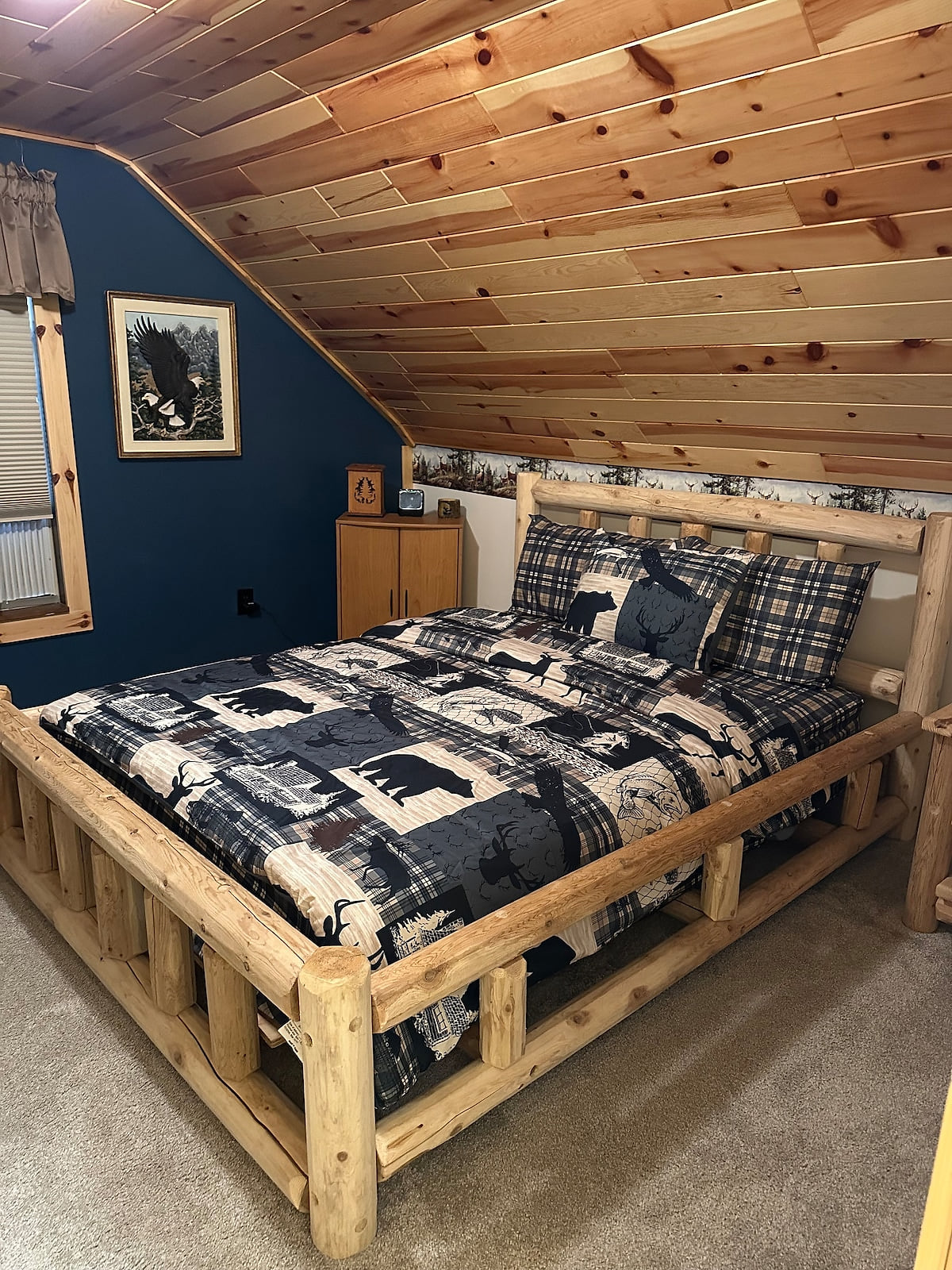 Cozy 3 bedroom getaway! image 1