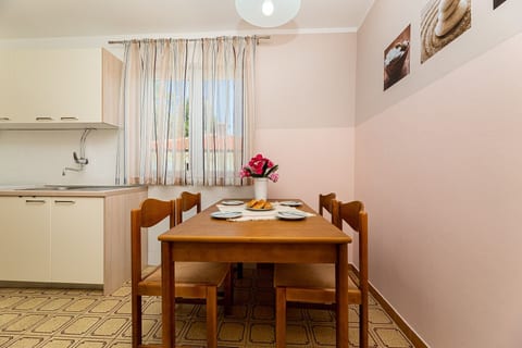 Apartment Sanja - Unit 51636-61