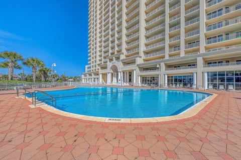 Gulf Views | Resort | Pools | Gulf View Getaway | Pickleball | Miramar Beach