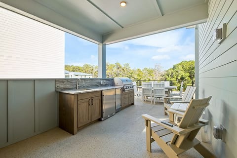 Luxury Home, Sleeps 16, Palm & Pearl, Pool, Inlet Beach
