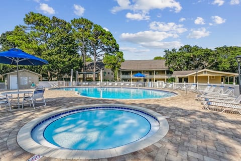 Golf Views| Pool | Kokomo | Sleeps 9 | Pool | Tennis | Miramar Beach