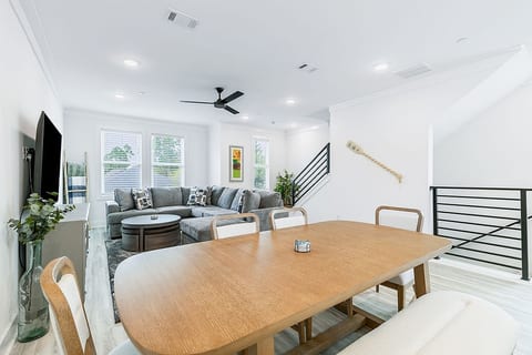 Near the Bay | Sleeps 10 | Blue Eden Villa | Santa Rosa Beach