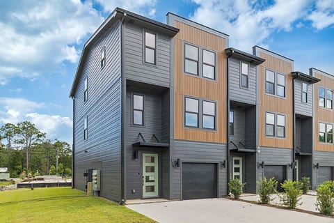 Near the Bay | Sleeps 10 | Blue Eden Villa | Santa Rosa Beach