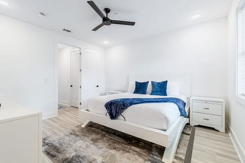 Near the Bay | Sleeps 10 | Blue Eden Villa | Santa Rosa Beach