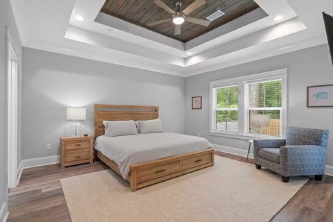 Fenced Yard | Sleeps 13 | Blue Starfish | Deck | Santa Rosa Beach