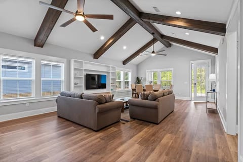 Fenced Yard | Sleeps 13 | Blue Starfish | Deck | Santa Rosa Beach