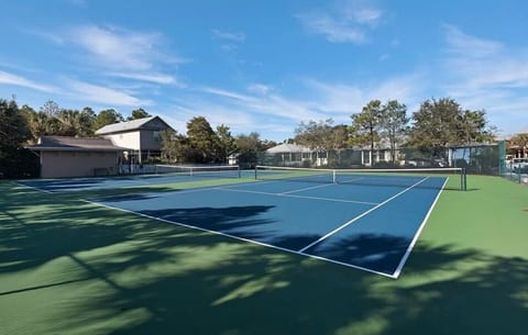 30A | Pool | Sunnyside Up | Walk to Beach| Golf Cart | Seagrove