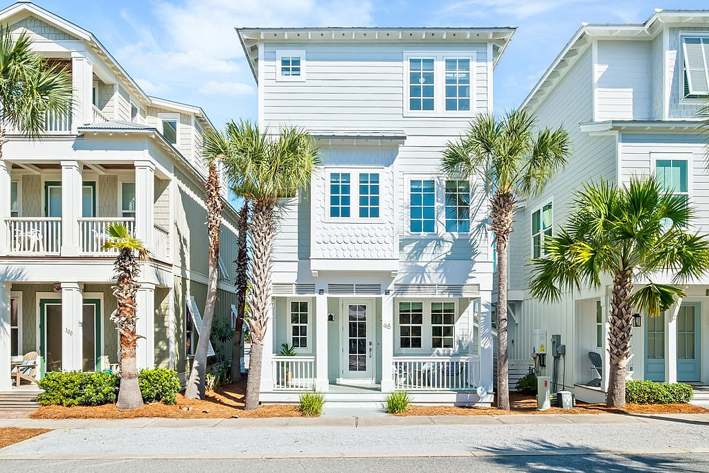 Anchor's Away is a Spacious 5-bedroom retreat in Seacrest Beach with Lagoon Pool access and bikes!