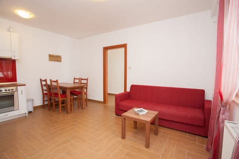 Apartments Dekanić Dalibor - Unit 126830-15