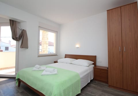 Apartments Dekanić Dalibor - Unit 209508-5