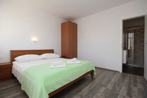 Apartments Dekanić Dalibor - Unit 209508-5