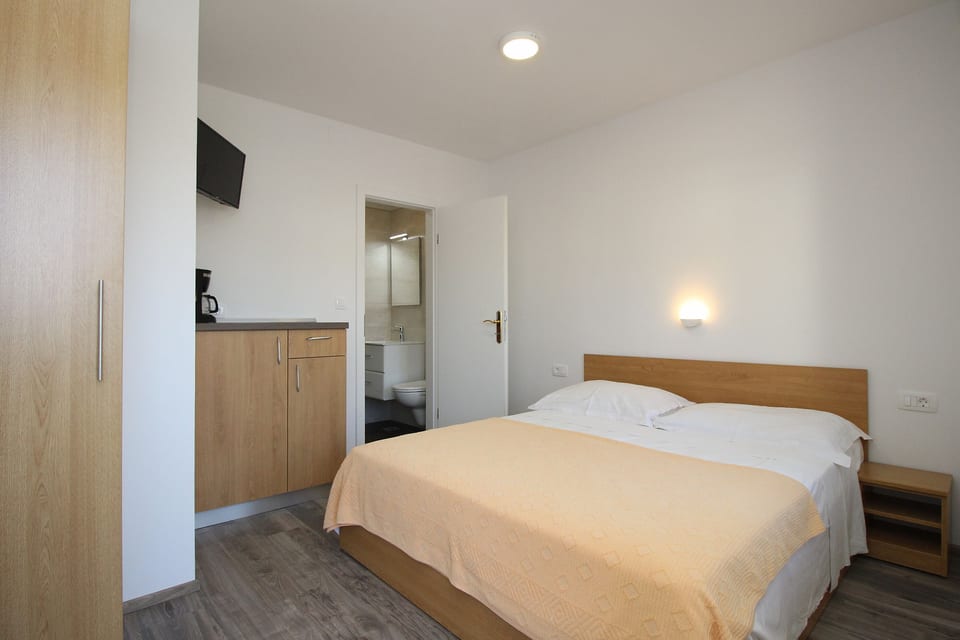 Apartments Dekanić Dalibor - Unit 209509-5
