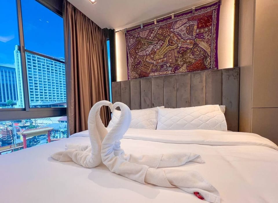 1 BR Brand New Modern Luxury Condo - Chang Khlan Sub-district
