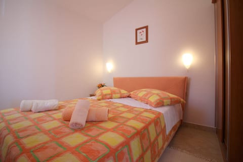 Apartments RADIN - Unit 203221-5