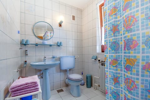 Apartments Tina - Unit 208819-5