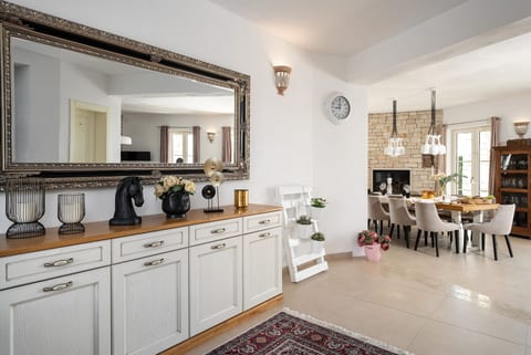 Villa Bincila Exclusive - Unit 370107-13