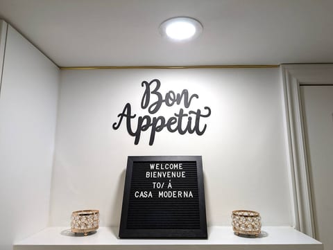 Welcome to Casa Moderna, we hope to see you soon.