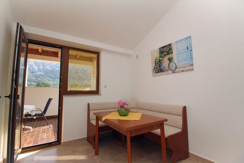 Apartments Petrica Jurandvor - Unit 377040-13
