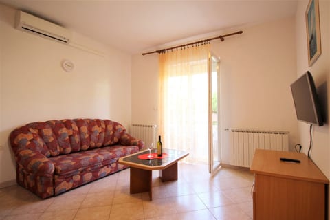 Apartments Lucijana - Unit 54102-61