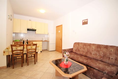 Apartments Lucijana - Unit 54103-61
