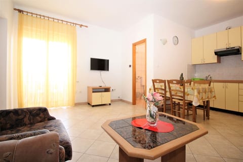 Apartments Lucijana - Unit 54103-61