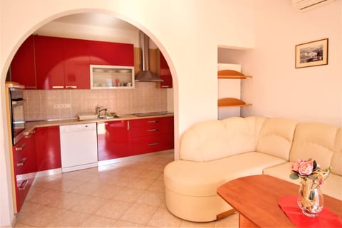 Apartments Lucijana - Unit 54105-61