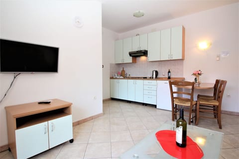 Apartments Lucijana - Unit 54107-61