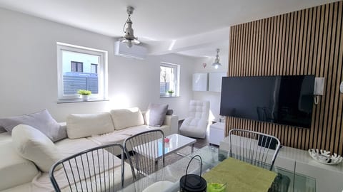 Apartments Osmanović-Hrabrić - Unit 377005-13