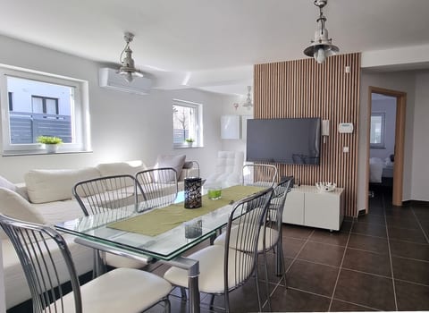 Apartments Osmanović-Hrabrić - Unit 377005-13