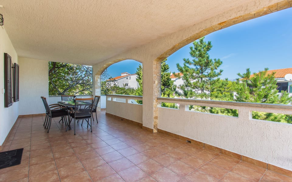 Apartments Brnić Ž. - Unit 54411-61 - Croatia