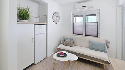 Apartments Karamarko - Unit 54083-61