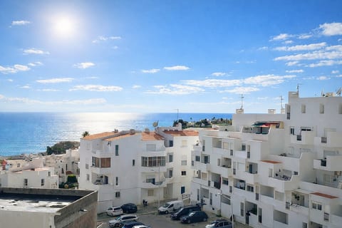 BnB Homes Ocean Breeze Terrace Apartment image 56