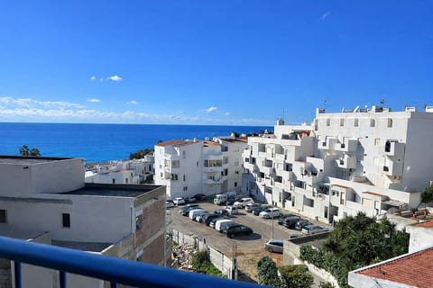 BnB Homes Ocean Breeze Terrace Apartment image 13