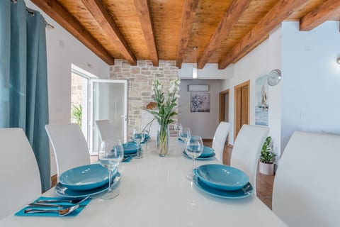 Villa Azzura - Unit 180524-5